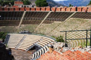 612a2-Taormina--theatre-grec
