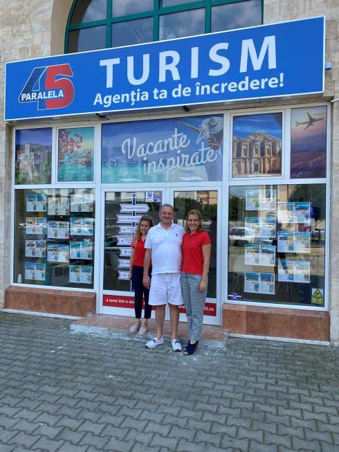 Agentia Alba Iulia (Piata Iuliu Maniu, Bl. P1 A)