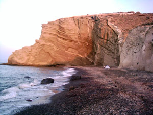 Kolumbo beach