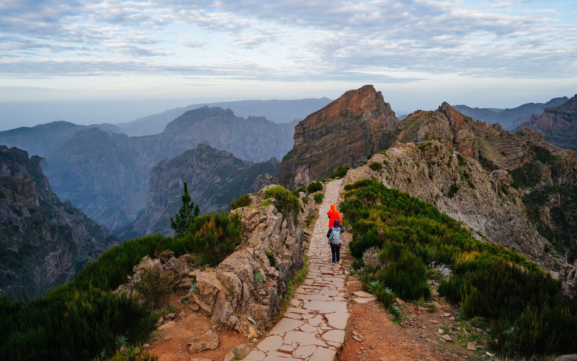 Pico de Arieiro sau locul unde spiritele munților veghează, este cel mai înalt vârf din Madeira