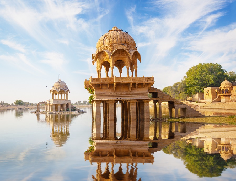 India 2024 - Paste Romantic La Taj Mahal