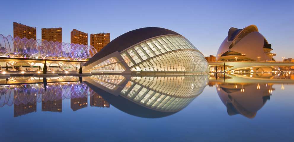 Valencia 2024 - Un Melanj Fascinant Intre Trecut Si Viitor