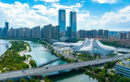 China - Soldatii De Teracota - Plecare Din Cluj